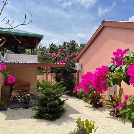 New Breeze Thoddoo Inn Экстерьер фото